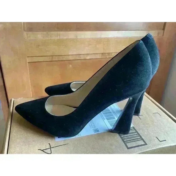 New! Nine West Women's Black Suede Trendz Pump Size 9 - Picture 6 of 7